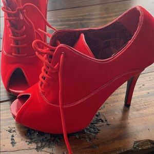 Red bootie